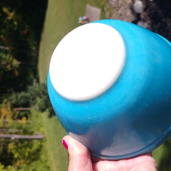 ⚜️ PYREX Milk Glass  Corning TURQUOISE Laurel Leaf & Flowers Band BOWL  6.5” EVC - Picture 10 of 16